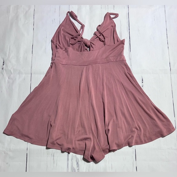 Urban Outfitters Alix Tie Front Pale Pink Romper - Picture 6 of 8